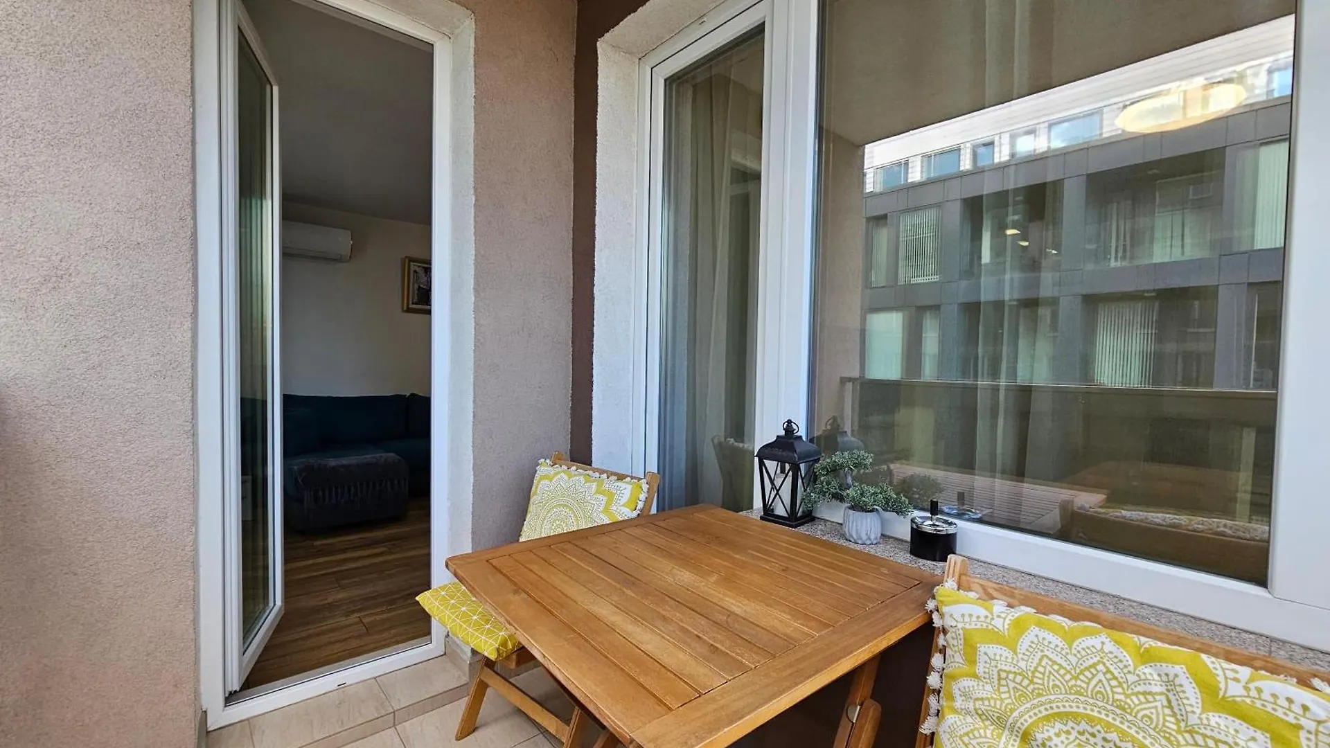 Brand New Apartment With Free Parking Near City Center Sofia