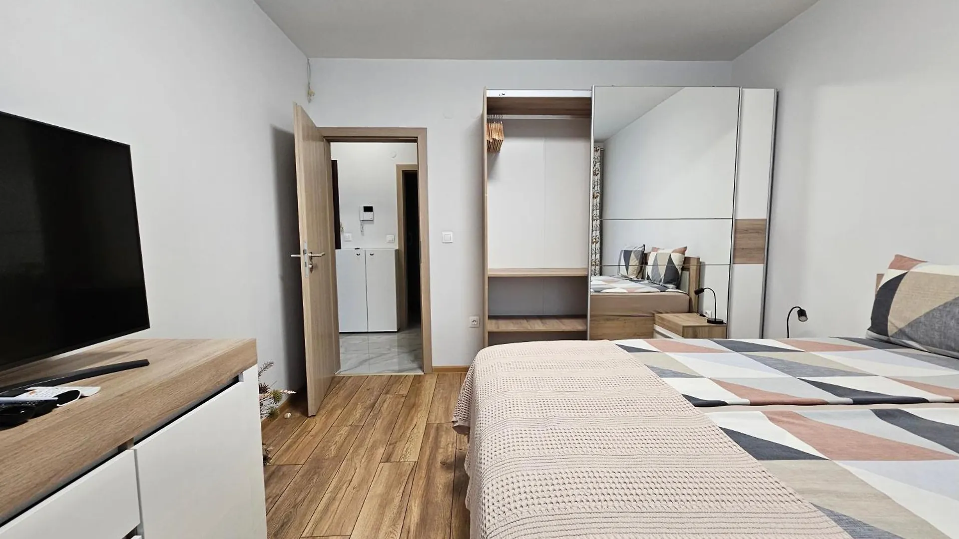 Brand New Apartment With Free Parking Near City Center Sofia
